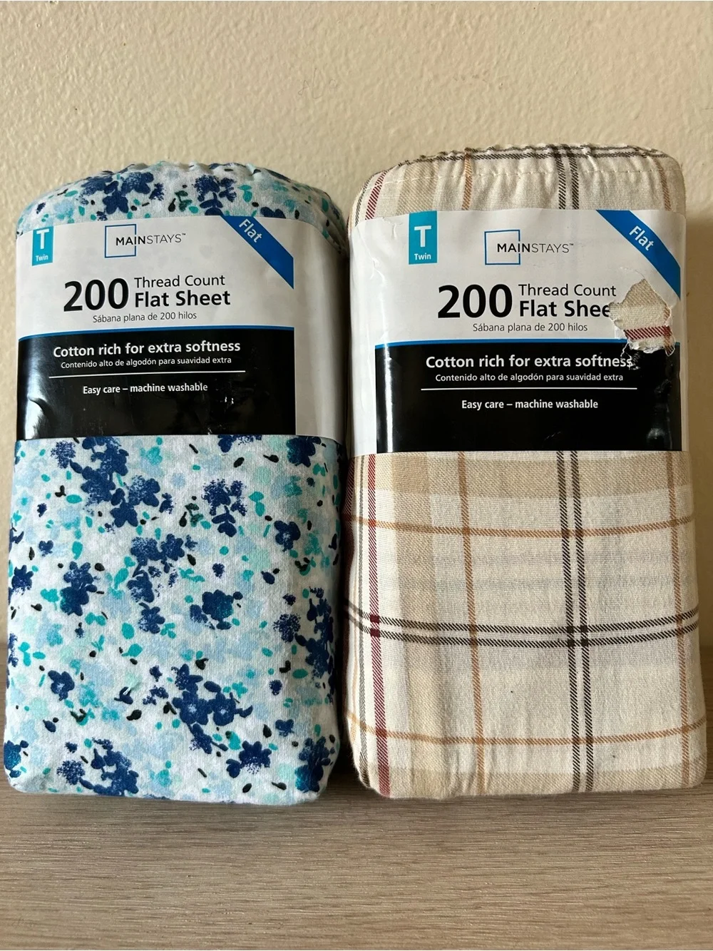 2 Mainstays 200-Thread Count Cotton Flat Sheet – Floral Blue and Plaid Tan Twin